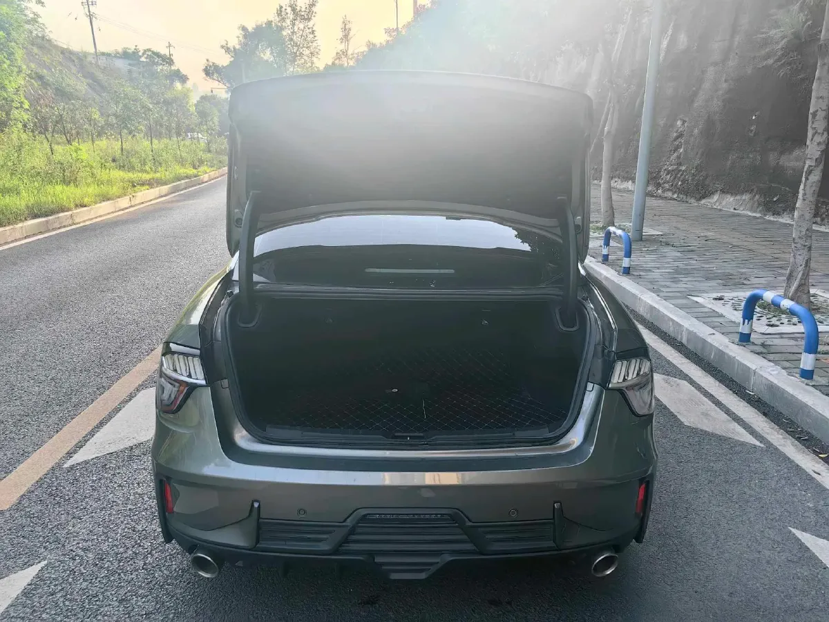 2022 LYNK&CO 03 2.0T 190HP L4 7DCT,autocango,china used car exporter,china ev exporter,chinese used car exporter,chinese used ev exporter