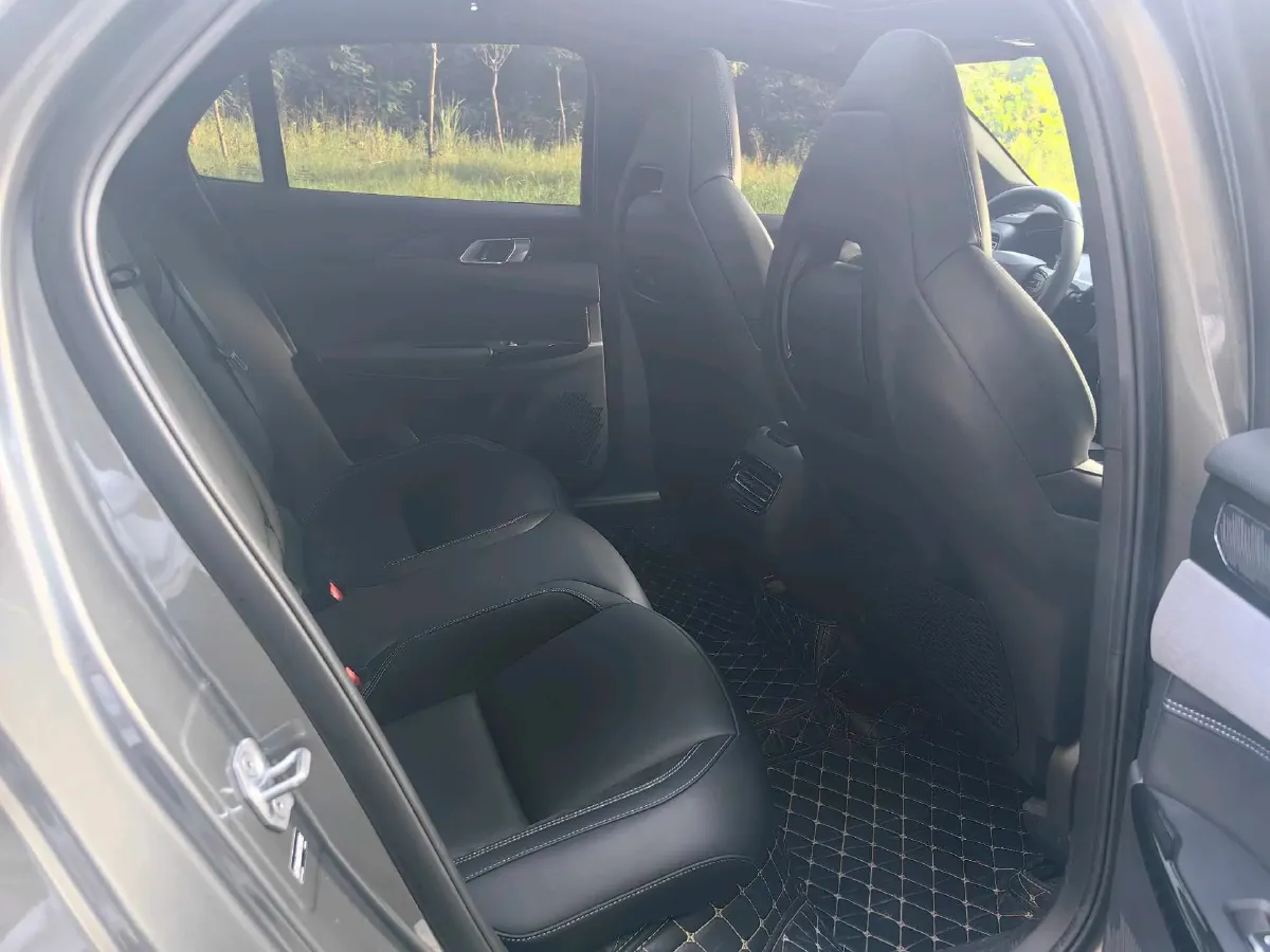 2022 LYNK&CO 03 2.0T 190HP L4 7DCT,autocango,china used car exporter,china ev exporter,chinese used car exporter,chinese used ev exporter