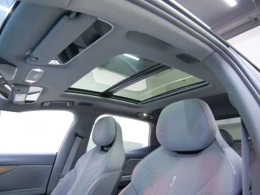 2024 LYNK&CO 07 EM-P 1.5T 163HP L4 3DHT PHEV 18.99KWH,autocango,china used car exporter,china ev exporter,chinese used car exporter,chinese used ev exporter