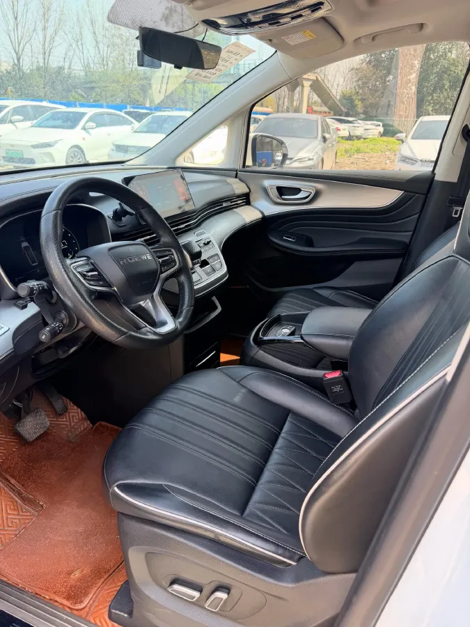 2021 Roewe iMAX8 2.0T 234HP L4 8AT,autocango,china used car exporter,china ev exporter,chinese used car exporter,chinese used ev exporter