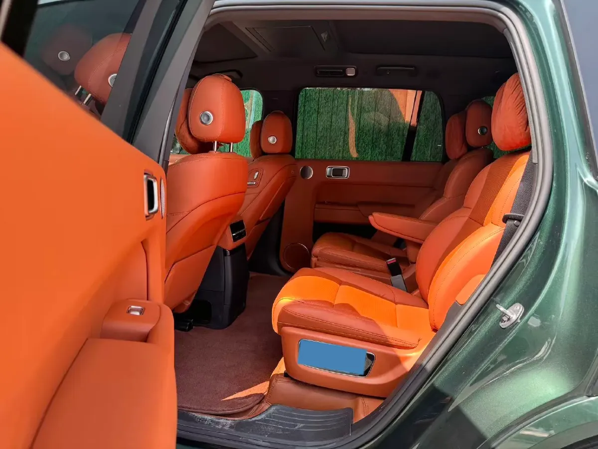 2022 Li L9 Range Extended 154HP REEV 42.6KWH,autocango,china used car exporter,china ev exporter,chinese used car exporter,chinese used ev exporter