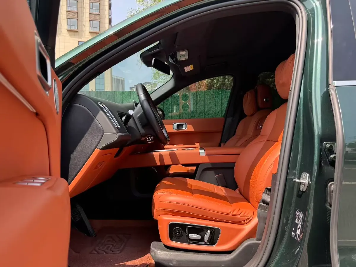 2022 Li L9 Range Extended 154HP REEV 42.6KWH,autocango,china used car exporter,china ev exporter,chinese used car exporter,chinese used ev exporter