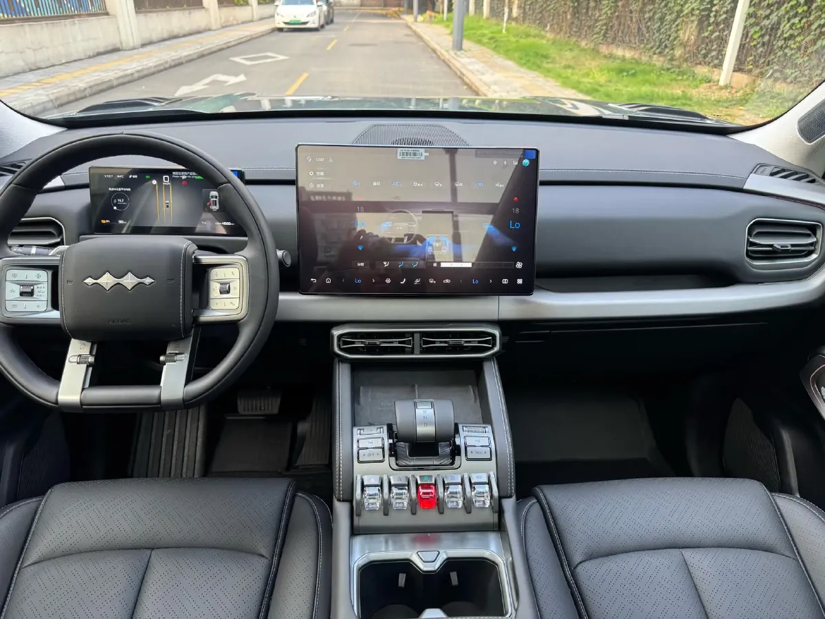 2025 FangChengBao Tai 3 BEV,autocango,china used car exporter,china ev exporter,chinese used car exporter,chinese used ev exporter