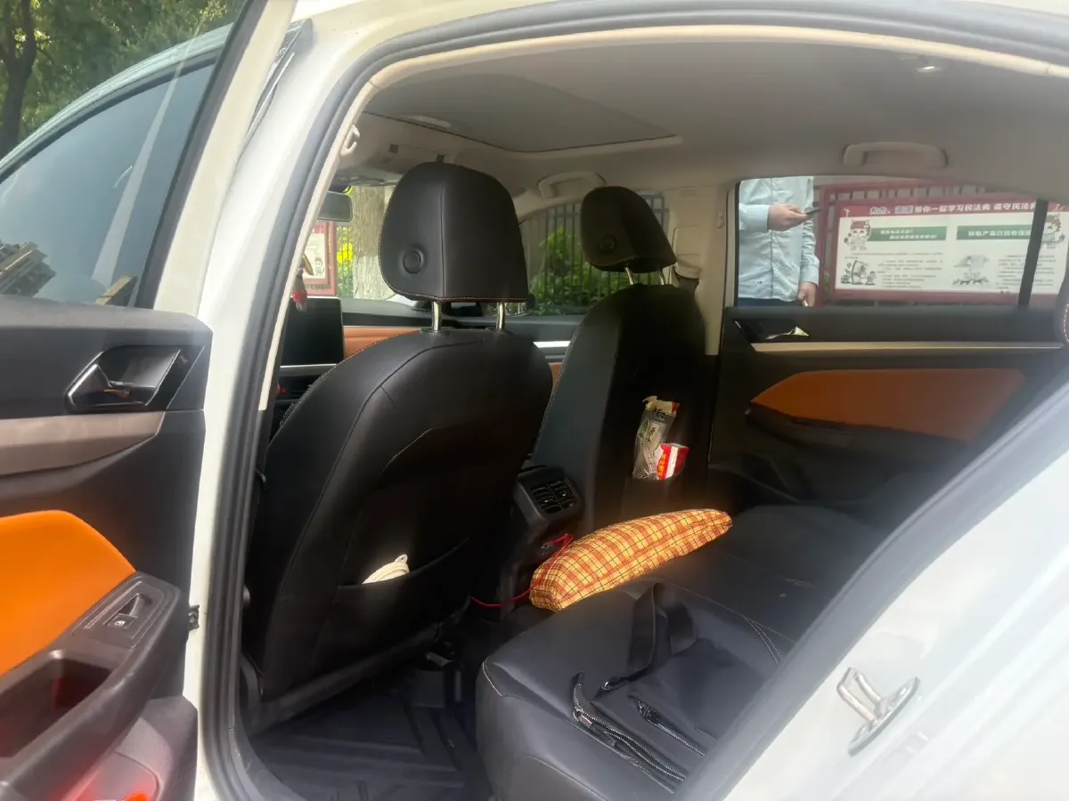 2023 Volkswagen Bora 1.2T 116HP L4 7DCT,autocango,china used car exporter,china ev exporter,chinese used car exporter,chinese used ev exporter