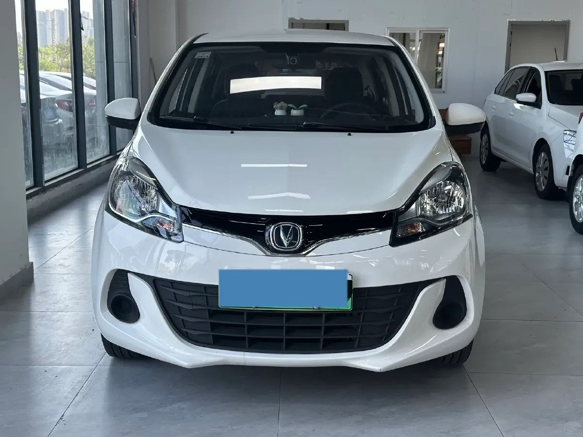 2021 ChangAn BenBen E-Star BEV 32.2KWH,autocango,china used car exporter,china ev exporter,chinese used car exporter,chinese used ev exporter
