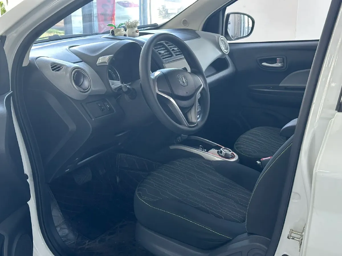 2021 ChangAn BenBen E-Star BEV 32.2KWH,autocango,china used car exporter,china ev exporter,chinese used car exporter,chinese used ev exporter