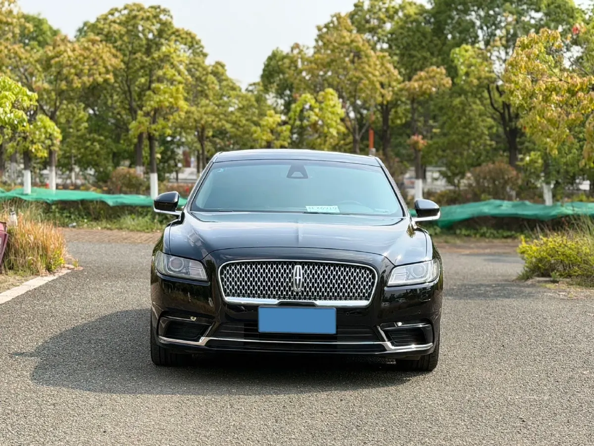 2018 Lincoln Continental 2.0T 261HP L4 6AT,autocango,china used car exporter,china ev exporter,chinese used car exporter,chinese used ev exporter