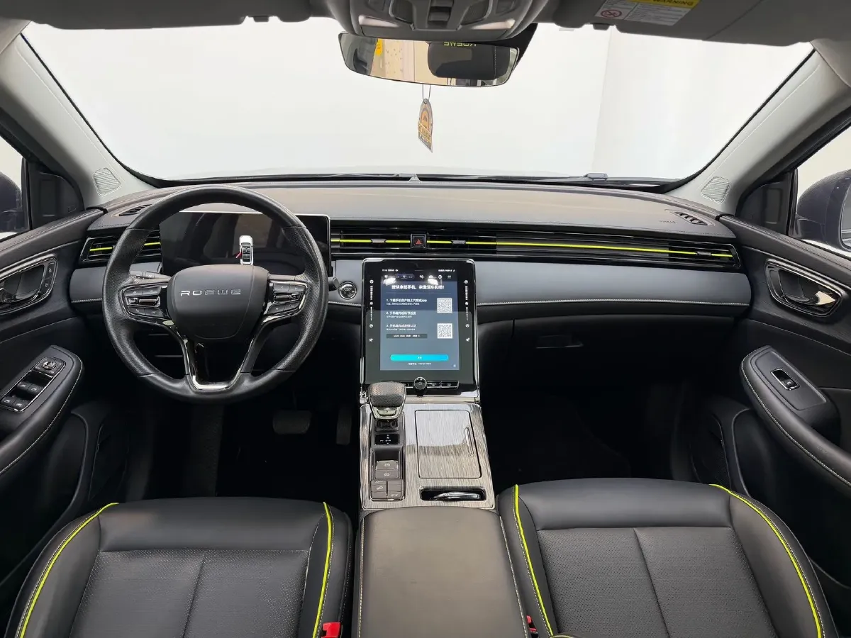 2021 Roewe RX5 1.5T 181HP L4 7DCT,autocango,china used car exporter,china ev exporter,chinese used car exporter,chinese used ev exporter