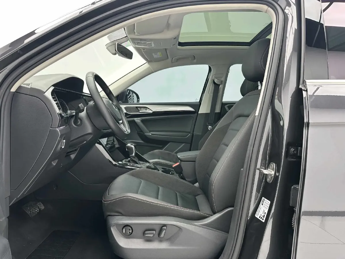 2022 Volkswagen Tayron 1.4T 150HP L4 7DCT,autocango,china used car exporter,china ev exporter,chinese used car exporter,chinese used ev exporter