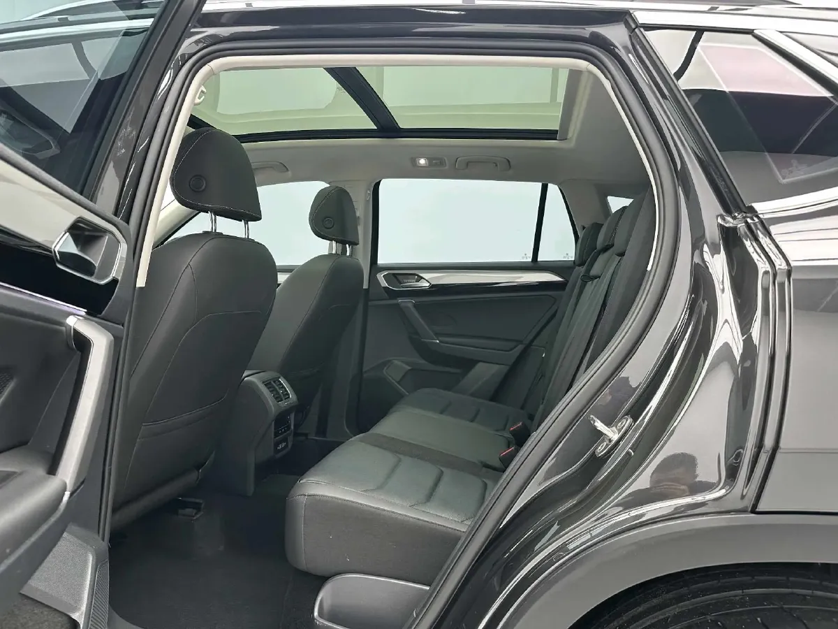 2022 Volkswagen Tayron 1.4T 150HP L4 7DCT,autocango,china used car exporter,china ev exporter,chinese used car exporter,chinese used ev exporter