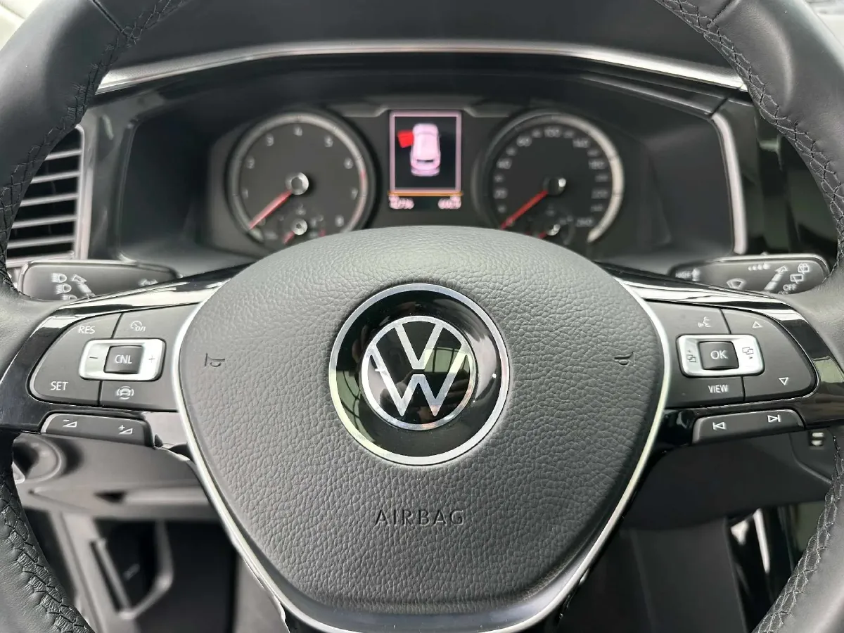 2022 Volkswagen Tayron 1.4T 150HP L4 7DCT,autocango,china used car exporter,china ev exporter,chinese used car exporter,chinese used ev exporter