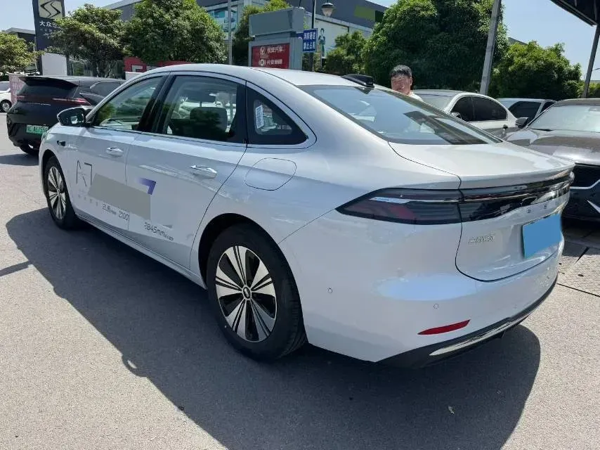 2025 Geely Galaxy A7 1.5L 112HP L4 1DHT PHEV,autocango,china used car exporter,china ev exporter,chinese used car exporter,chinese used ev exporter