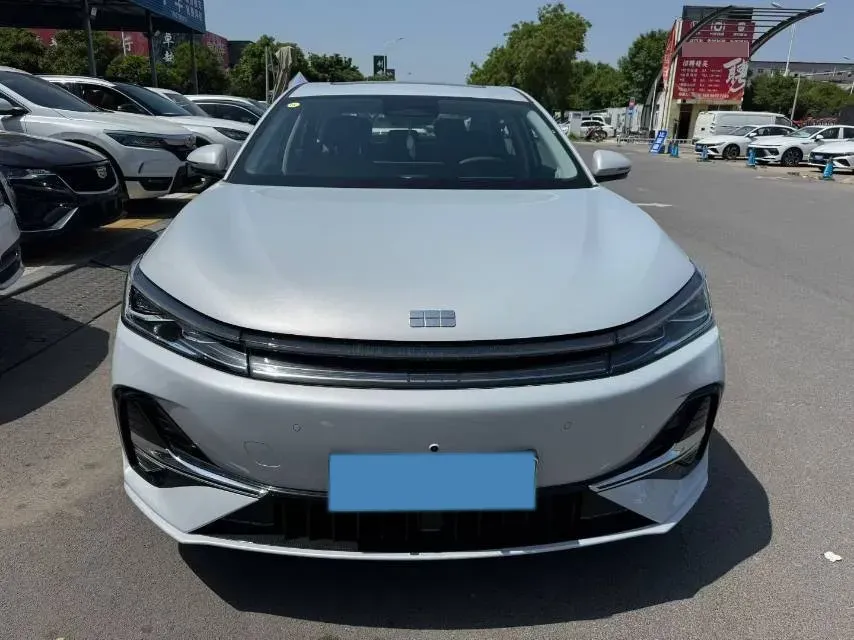 2025 Geely Galaxy A7 1.5L 112HP L4 1DHT PHEV,autocango,china used car exporter,china ev exporter,chinese used car exporter,chinese used ev exporter