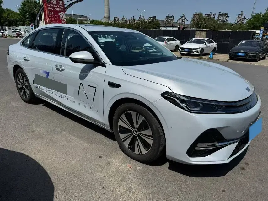 2025 Geely Galaxy A7 1.5L 112HP L4 1DHT PHEV,autocango,china used car exporter,china ev exporter,chinese used car exporter,chinese used ev exporter