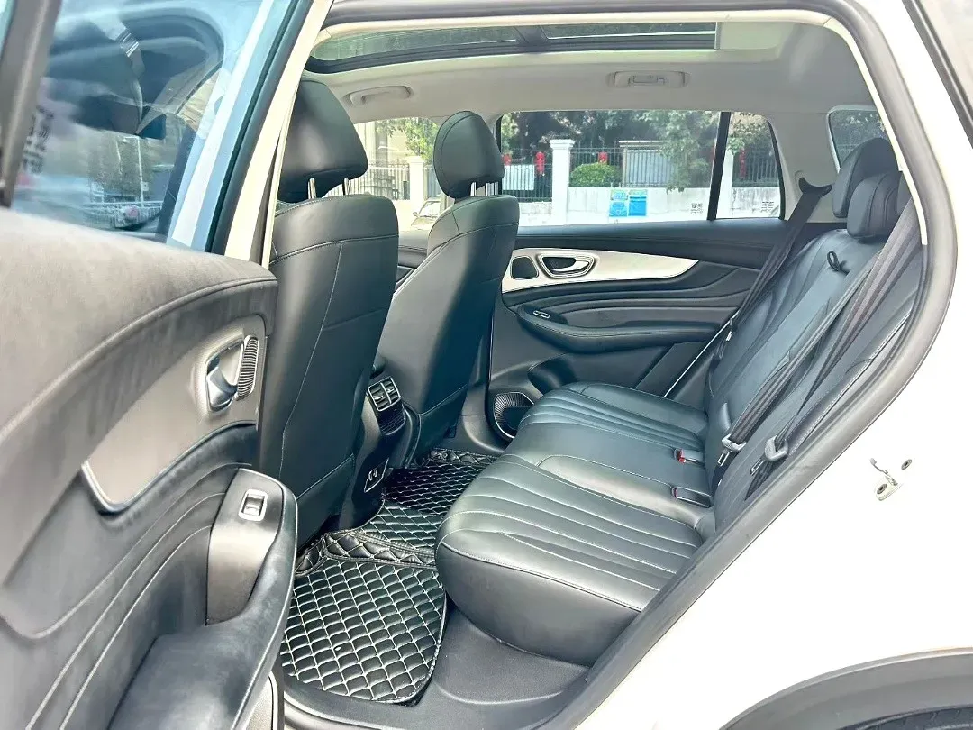 2021 Roewe RX5 MAX 1.5T 173HP L4 6AT,autocango,china used car exporter,china ev exporter,chinese used car exporter,chinese used ev exporter