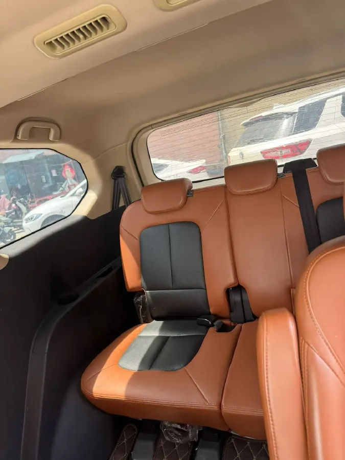 2017 BAIC WeiWang M50F 1.5L 116HP L4 5MT,autocango,china used car exporter,china ev exporter,chinese used car exporter,chinese used ev exporter