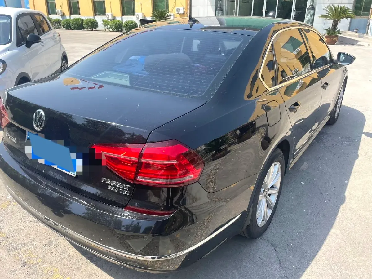 2017 Volkswagen Passat 1.8T 180HP L4 7DCT,autocango,china used car exporter,china ev exporter,chinese used car exporter,chinese used ev exporter