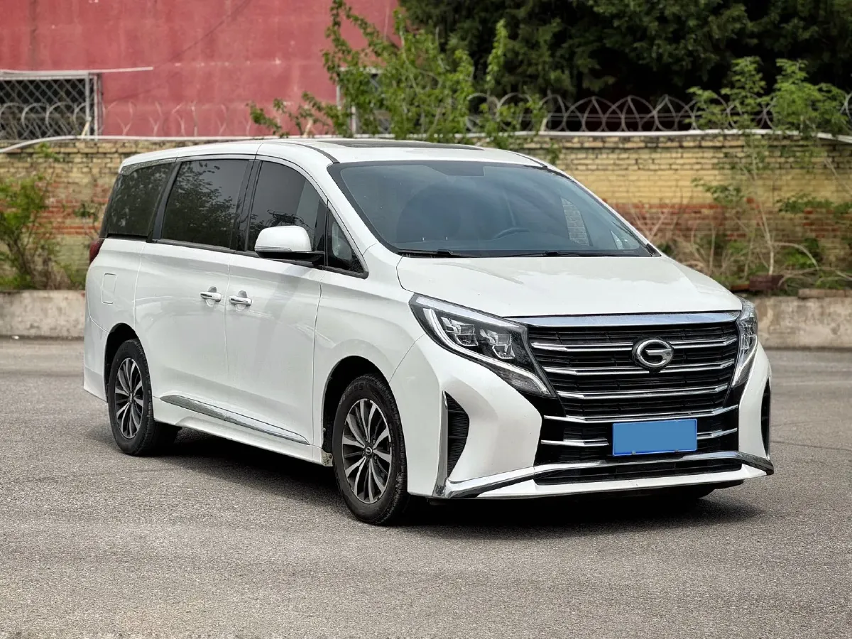 2021 GAC Trumpchi M8 2.0T 252HP L4 8AT,autocango,china used car exporter,china ev exporter,chinese used car exporter,chinese used ev exporter
