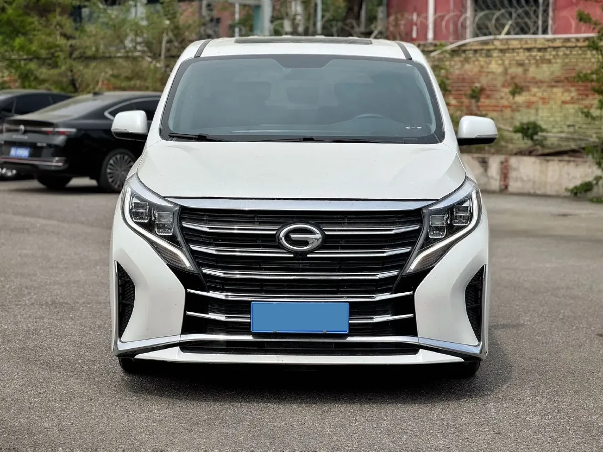 2021 GAC Trumpchi M8 2.0T 252HP L4 8AT,autocango,china used car exporter,china ev exporter,chinese used car exporter,chinese used ev exporter