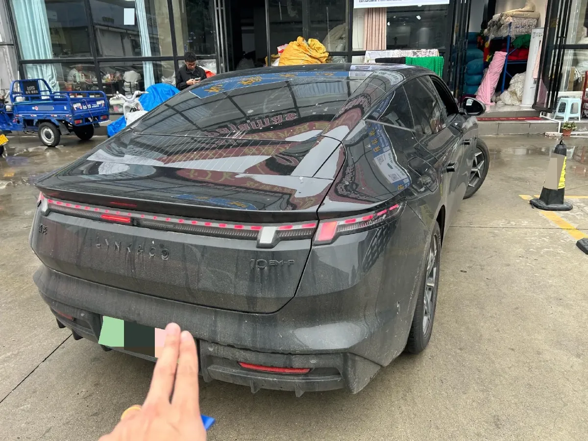 2025 LYNK&CO 10 EM-P 1.5T 163HP L4 3DHT PHEV,autocango,china used car exporter,china ev exporter,chinese used car exporter,chinese used ev exporter