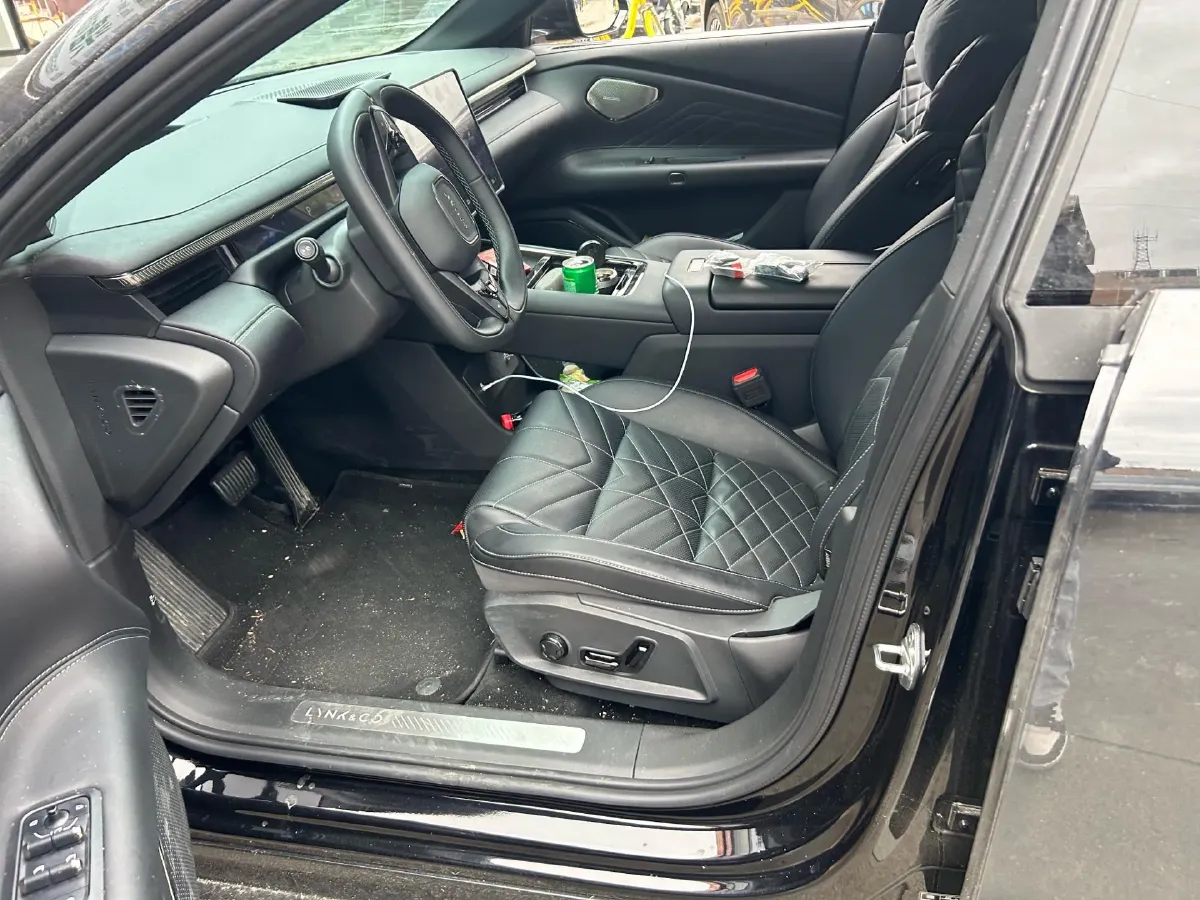 2025 LYNK&CO 10 EM-P 1.5T 163HP L4 3DHT PHEV,autocango,china used car exporter,china ev exporter,chinese used car exporter,chinese used ev exporter