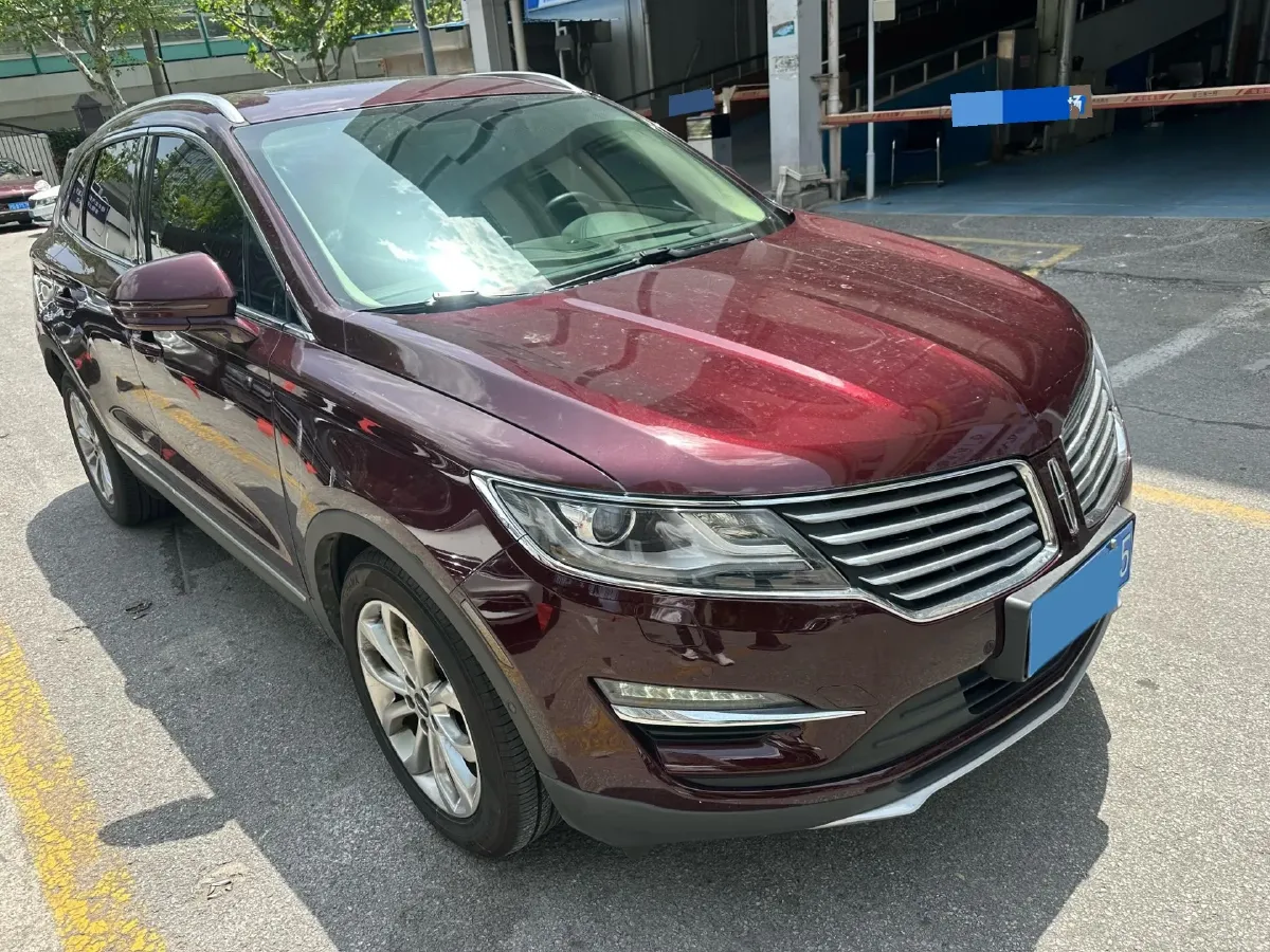 2018 Lincoln MKC 2.0T 203HP L4 6AT,autocango,china used car exporter,china ev exporter,chinese used car exporter,chinese used ev exporter