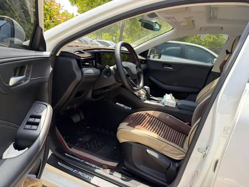 2023 Roewe i5 1.5L 129HP L4 CVT,autocango,china used car exporter,china ev exporter,chinese used car exporter,chinese used ev exporter