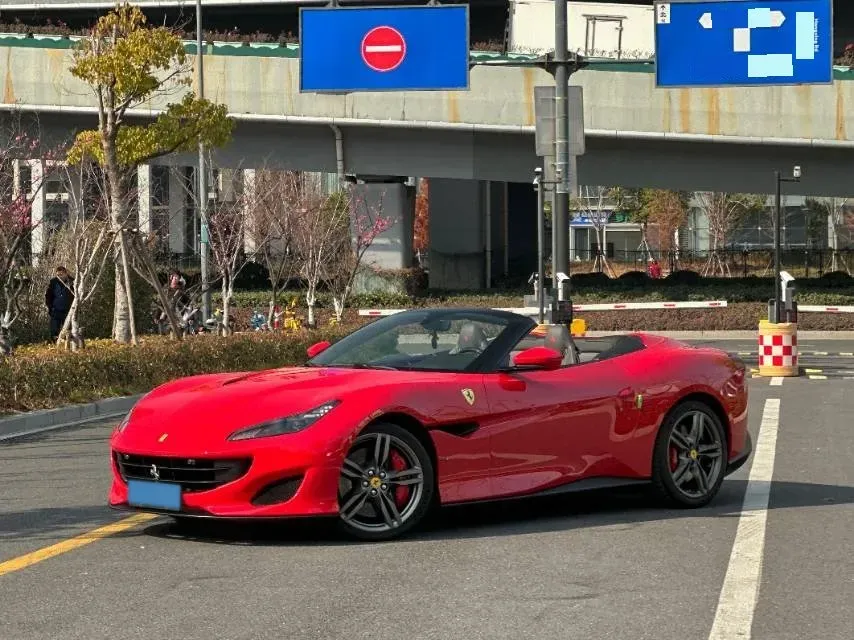 2018 Ferrari Portofino 3.9T 600HP V8 7DCT,autocango,china used car exporter,china ev exporter,chinese used car exporter,chinese used ev exporter
