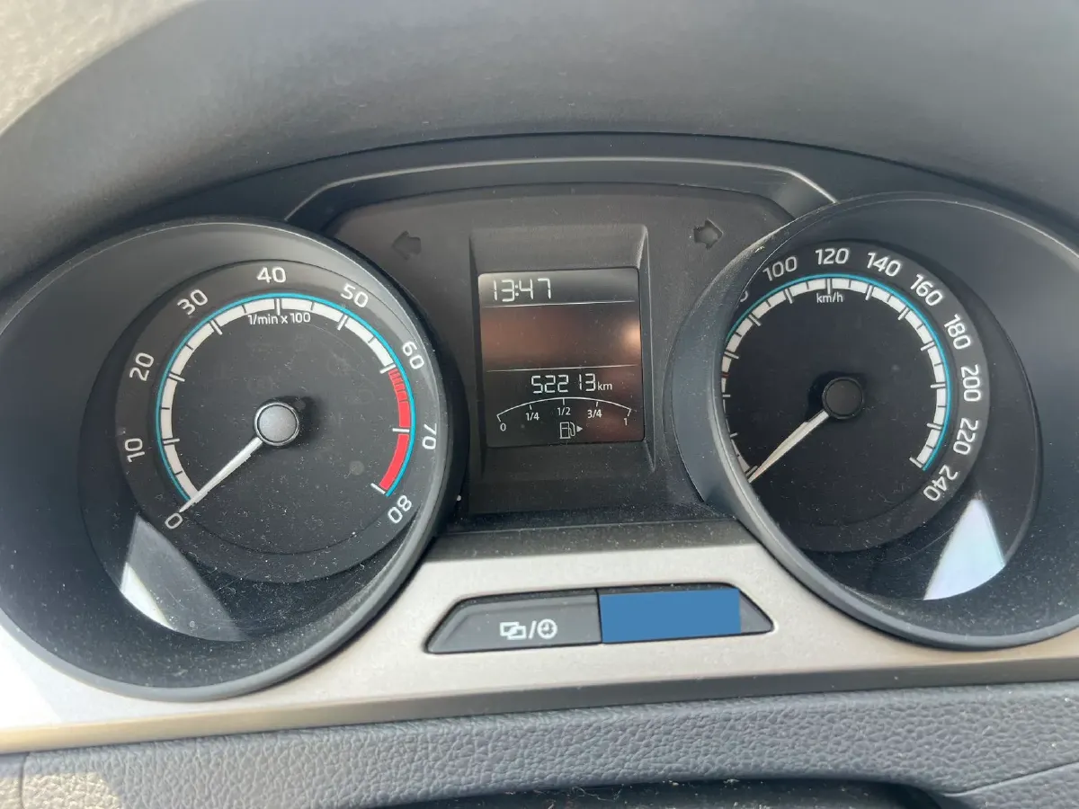 2020 DongFeng Aeolus YiXuan 1.5T 150HP L4 6DCT,autocango,china used car exporter,china ev exporter,chinese used car exporter,chinese used ev exporter