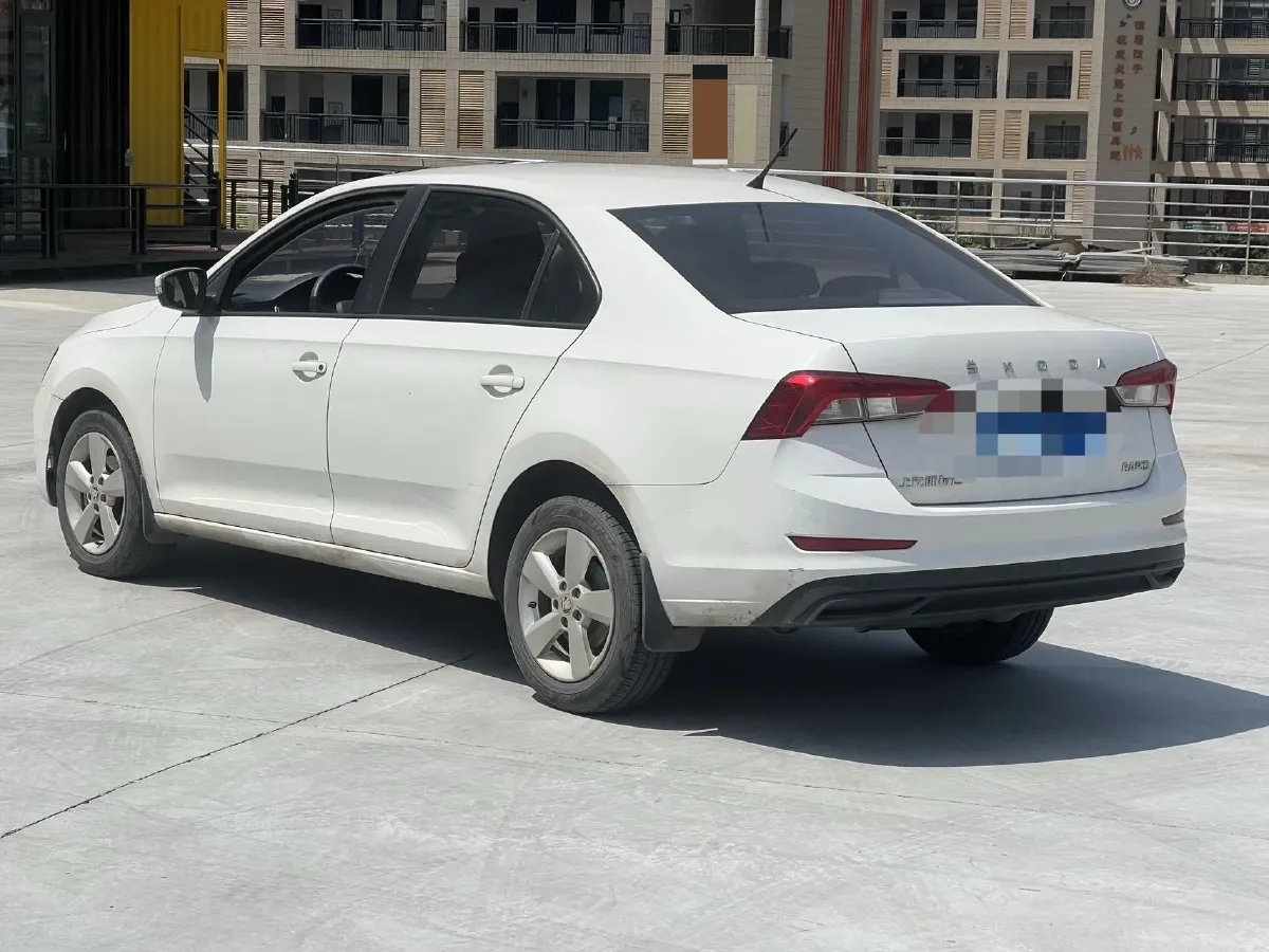 2020 DongFeng Aeolus YiXuan 1.5T 150HP L4 6DCT,autocango,china used car exporter,china ev exporter,chinese used car exporter,chinese used ev exporter