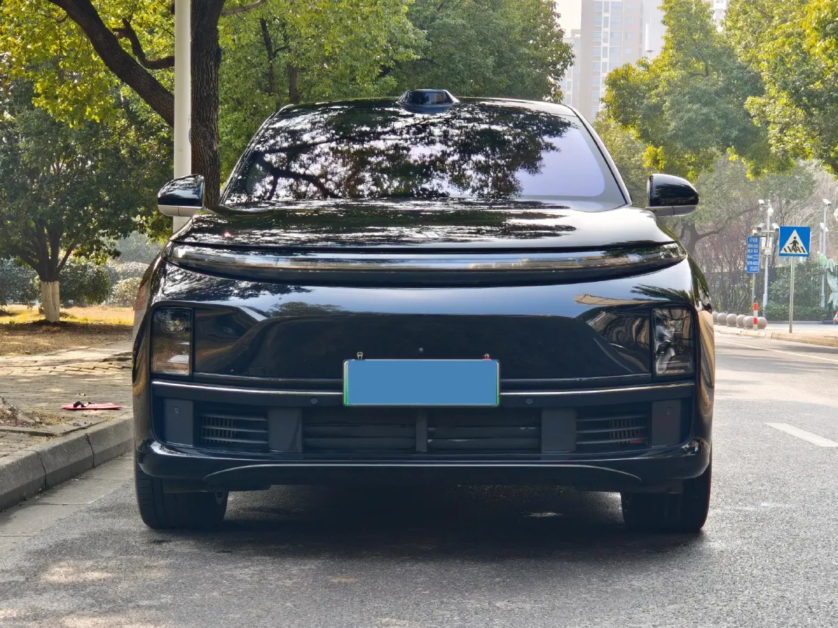 2023 Li L7 Range Extended 154HP REEV 40.9KWH,autocango,china used car exporter,china ev exporter,chinese used car exporter,chinese used ev exporter