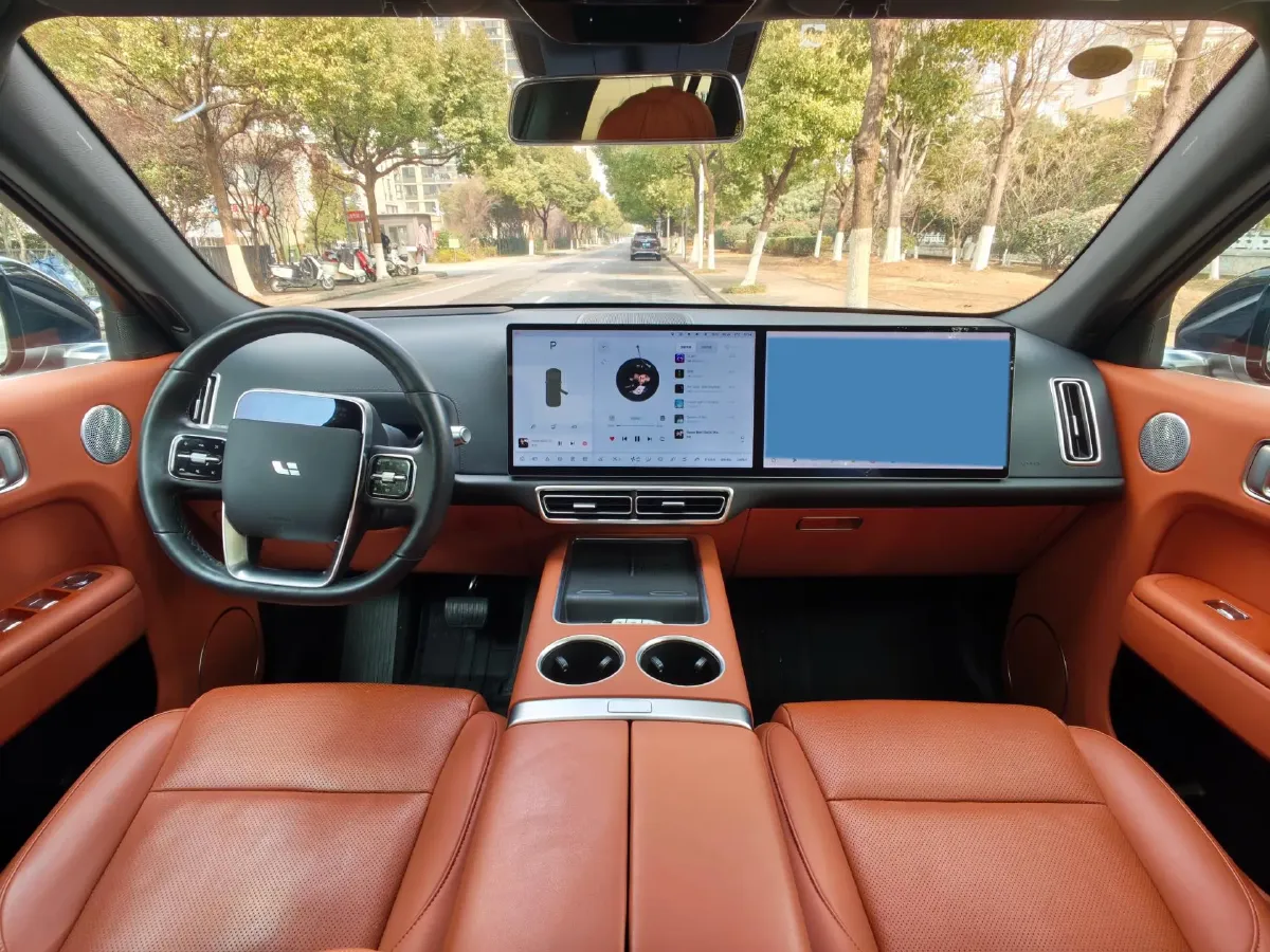 2023 Li L7 Range Extended 154HP REEV 40.9KWH,autocango,china used car exporter,china ev exporter,chinese used car exporter,chinese used ev exporter