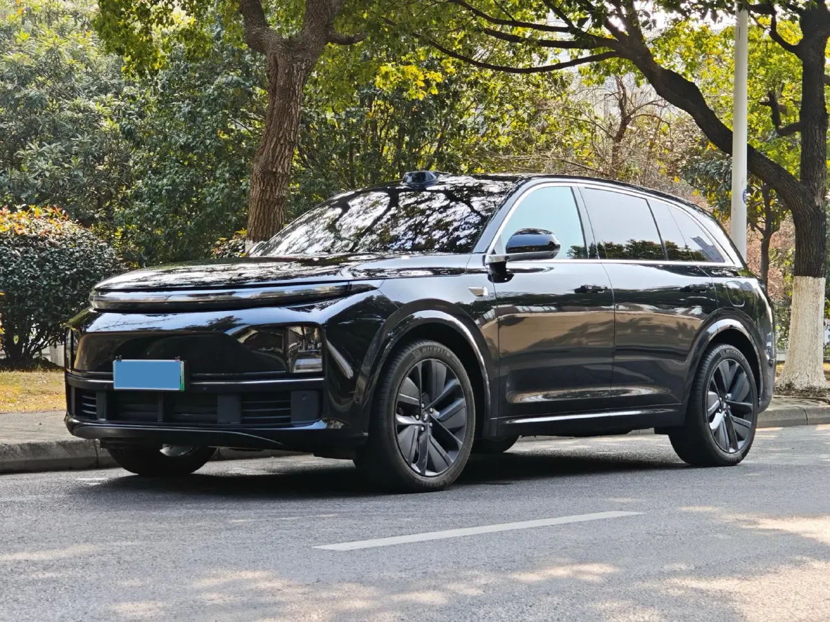 2023 Li L7 Range Extended 154HP REEV 40.9KWH,autocango,china used car exporter,china ev exporter,chinese used car exporter,chinese used ev exporter
