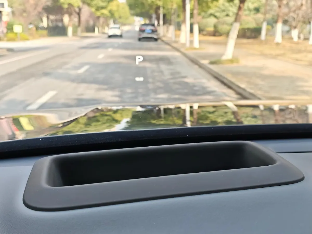 2023 Li L7 Range Extended 154HP REEV 40.9KWH,autocango,china used car exporter,china ev exporter,chinese used car exporter,chinese used ev exporter