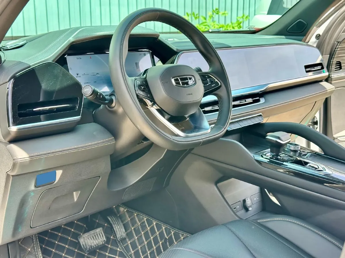 2024 Geely Monjaro 2.0T 218HP L4 7DCT,autocango,china used car exporter,china ev exporter,chinese used car exporter,chinese used ev exporter