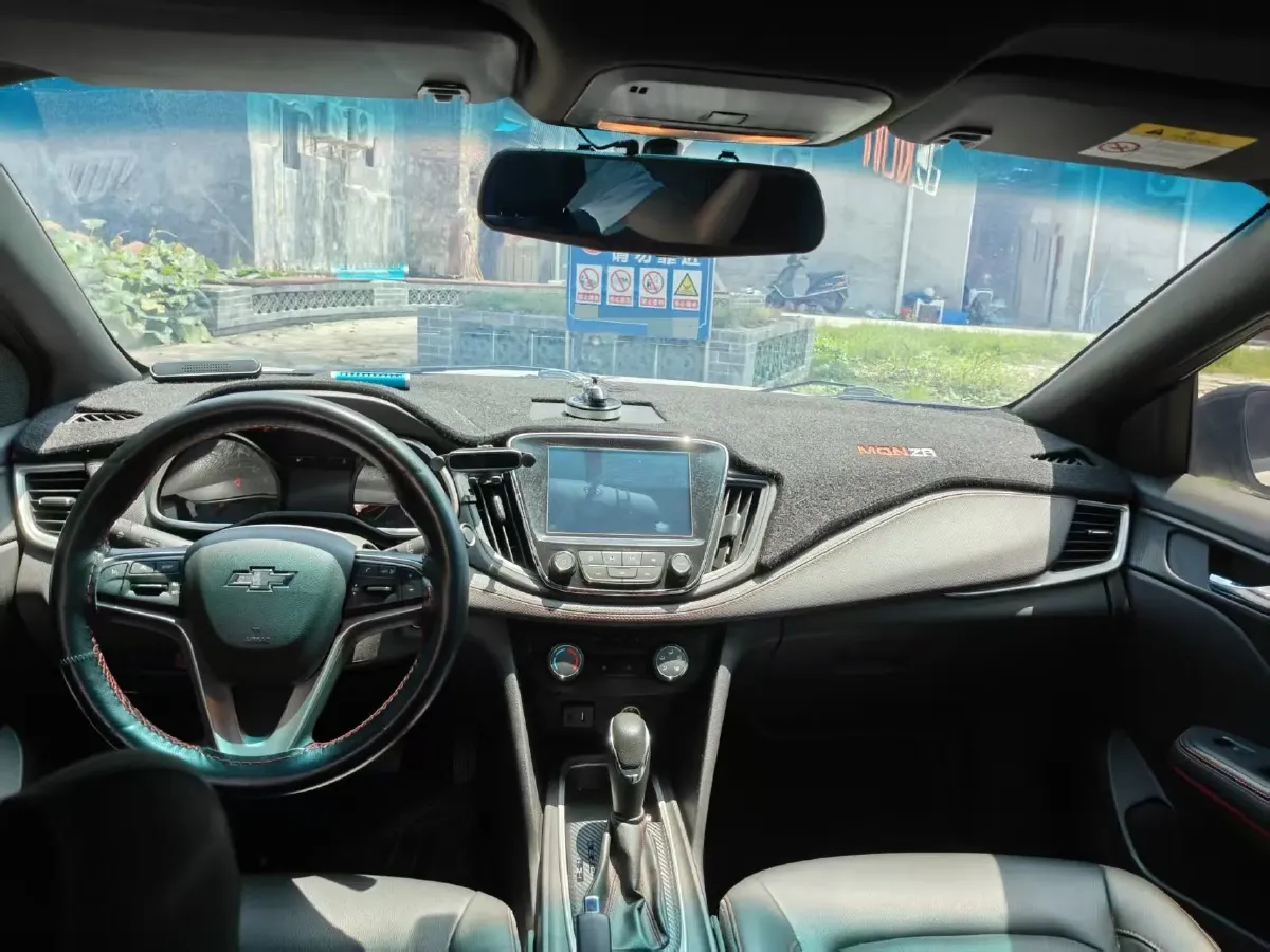 2020 Chevrolet Monza 1.3T 163HP L3 6AT,autocango,china used car exporter,china ev exporter,chinese used car exporter,chinese used ev exporter