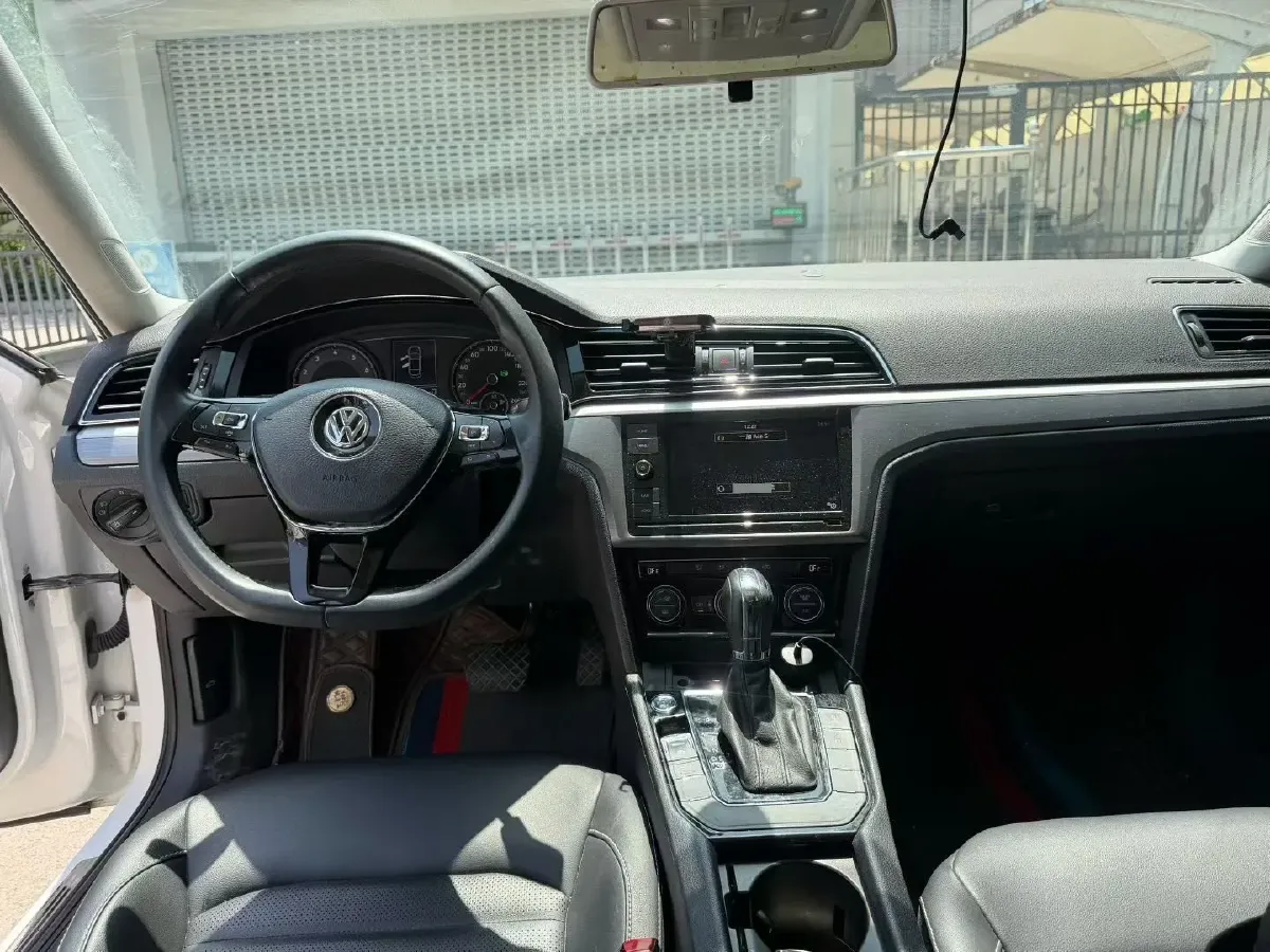 2021 Volkswagen Lamando 1.4T 150HP L4 7DCT,autocango,china used car exporter,china ev exporter,chinese used car exporter,chinese used ev exporter