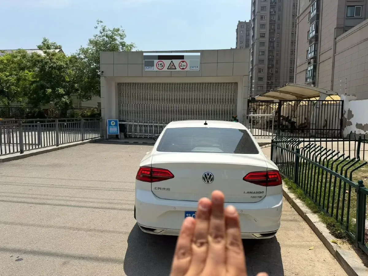 2021 Volkswagen Lamando 1.4T 150HP L4 7DCT,autocango,china used car exporter,china ev exporter,chinese used car exporter,chinese used ev exporter