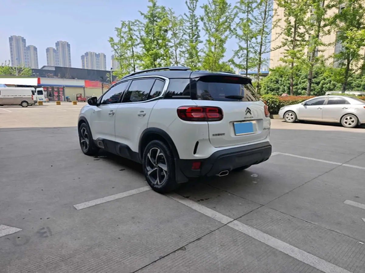 2020 Citroen C5 Aircross 1.6T 170HP L4 6AT,autocango,china used car exporter,china ev exporter,chinese used car exporter,chinese used ev exporter