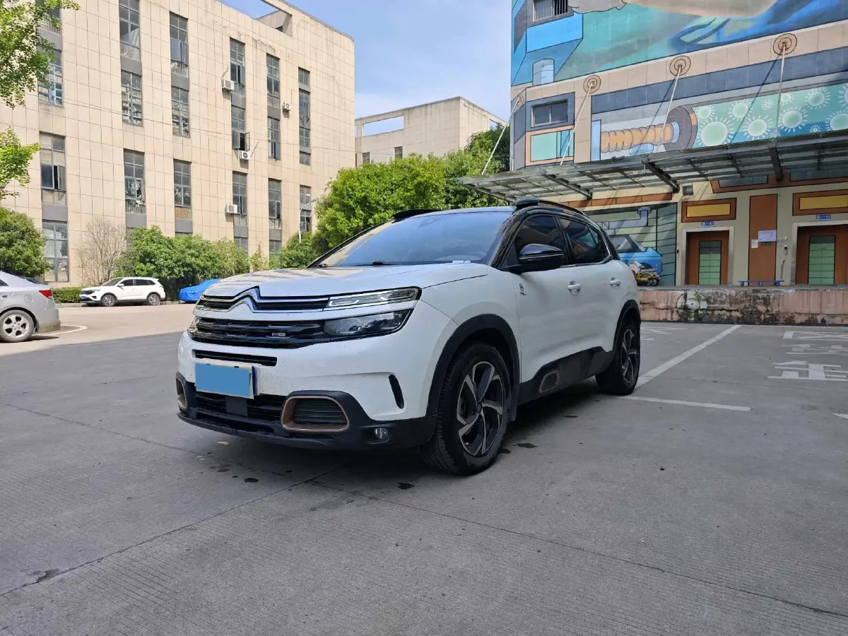 2020 Citroen C5 Aircross 1.6T 170HP L4 6AT,autocango,china used car exporter,china ev exporter,chinese used car exporter,chinese used ev exporter