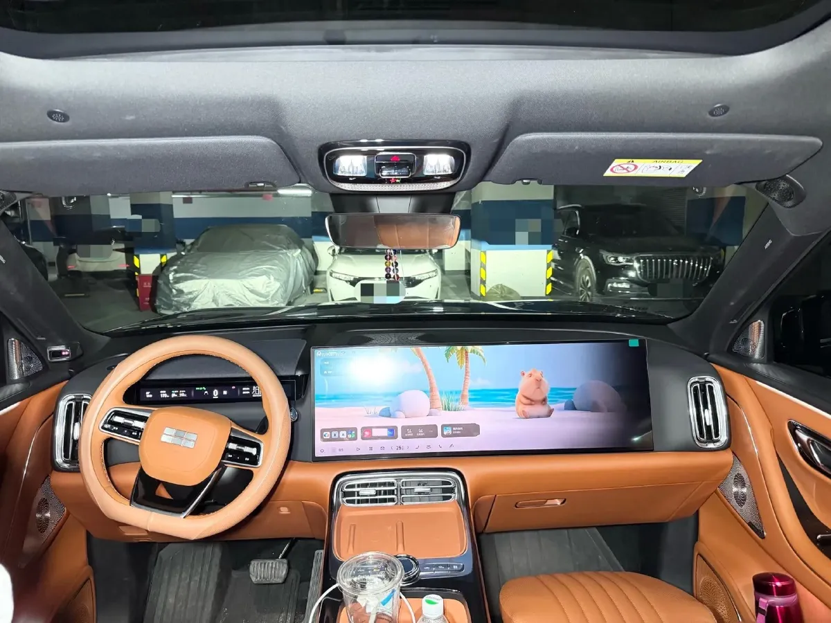 2025 Volkswagen Tiguan L 2.0T 220HP L4 7DCT,autocango,china used car exporter,china ev exporter,chinese used car exporter,chinese used ev exporter