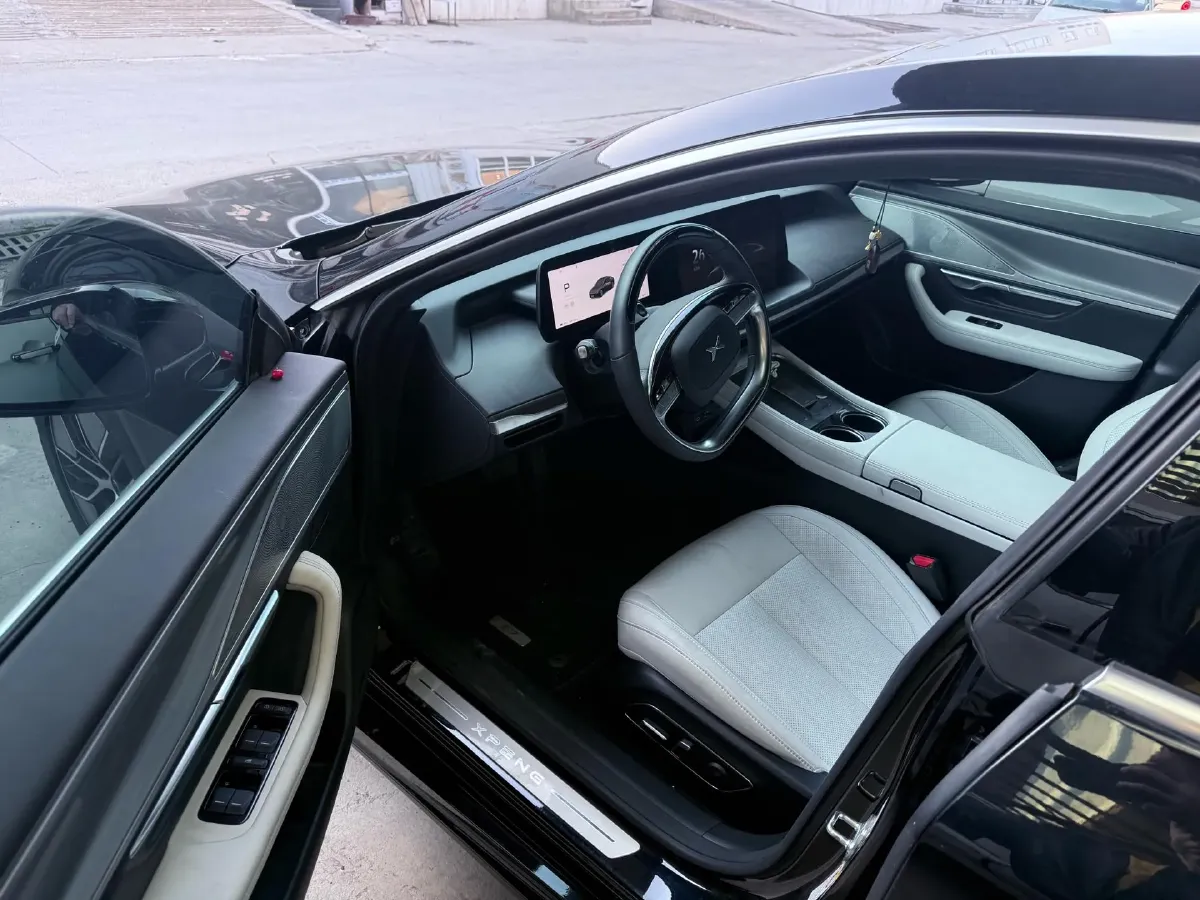 2023 Xpeng P7 BEV 86.2KWH,autocango,china used car exporter,china ev exporter,chinese used car exporter,chinese used ev exporter