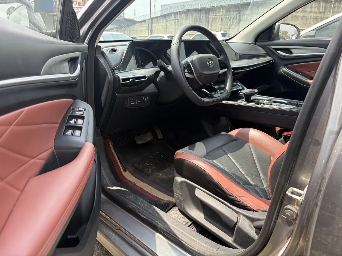 2022 ChangAn Eado 1.4T 160HP L4 7DCT,autocango,china used car exporter,china ev exporter,chinese used car exporter,chinese used ev exporter