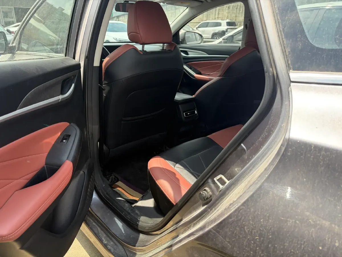 2022 ChangAn Eado 1.4T 160HP L4 7DCT,autocango,china used car exporter,china ev exporter,chinese used car exporter,chinese used ev exporter