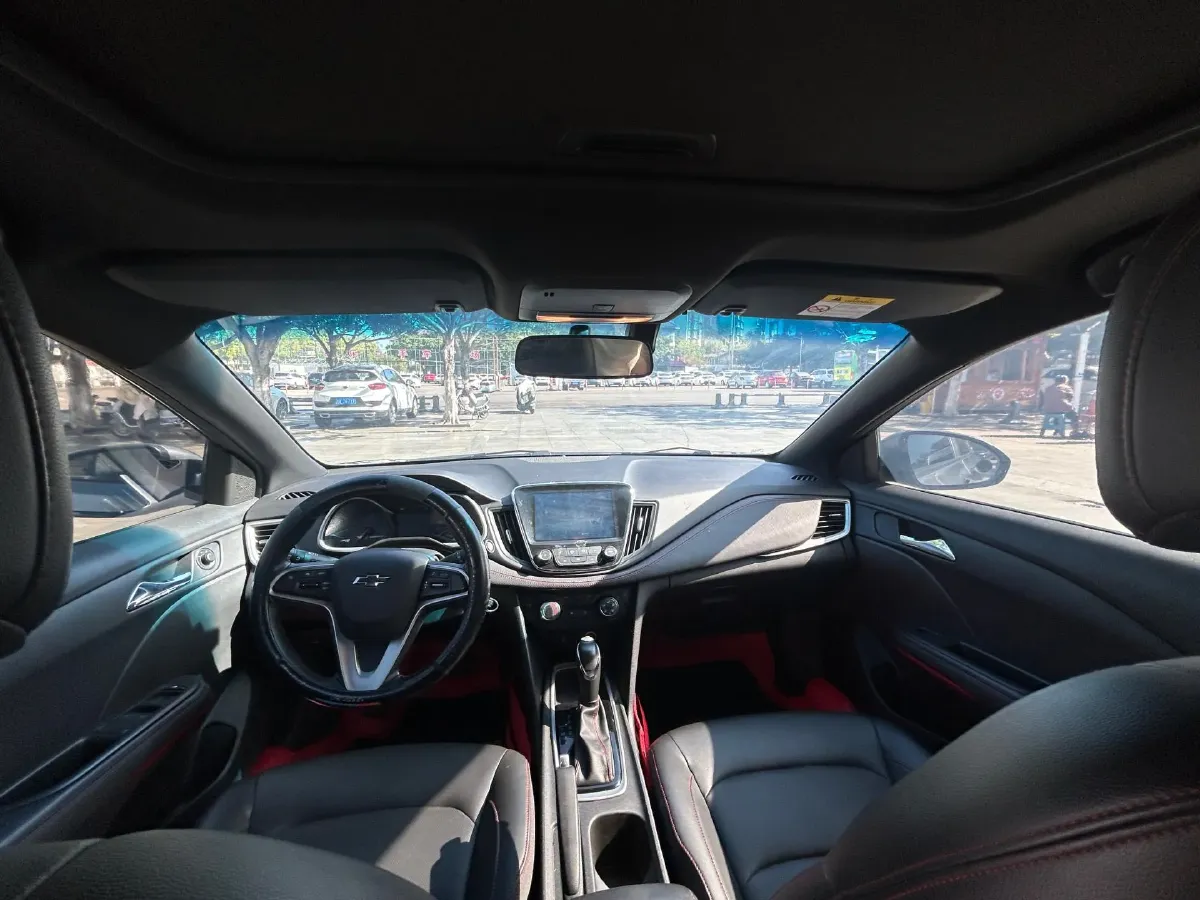 2020 Chevrolet Monza 1.3T 163HP L3 6AT,autocango,china used car exporter,china ev exporter,chinese used car exporter,chinese used ev exporter