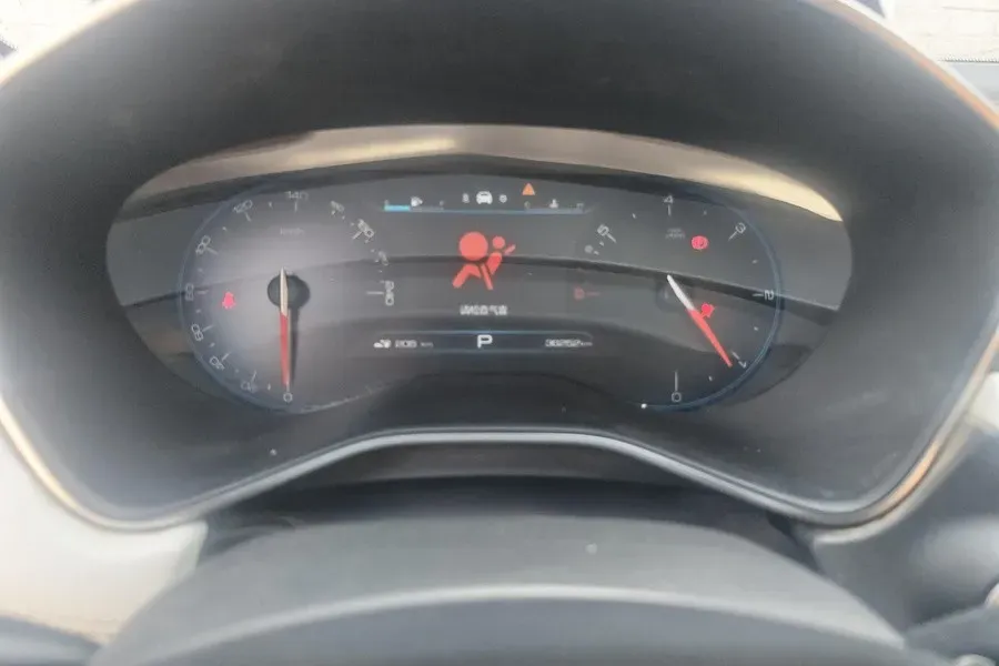 2019 BaoJun 530 1.5T 151HP L4 CVT,autocango,china used car exporter,china ev exporter,chinese used car exporter,chinese used ev exporter