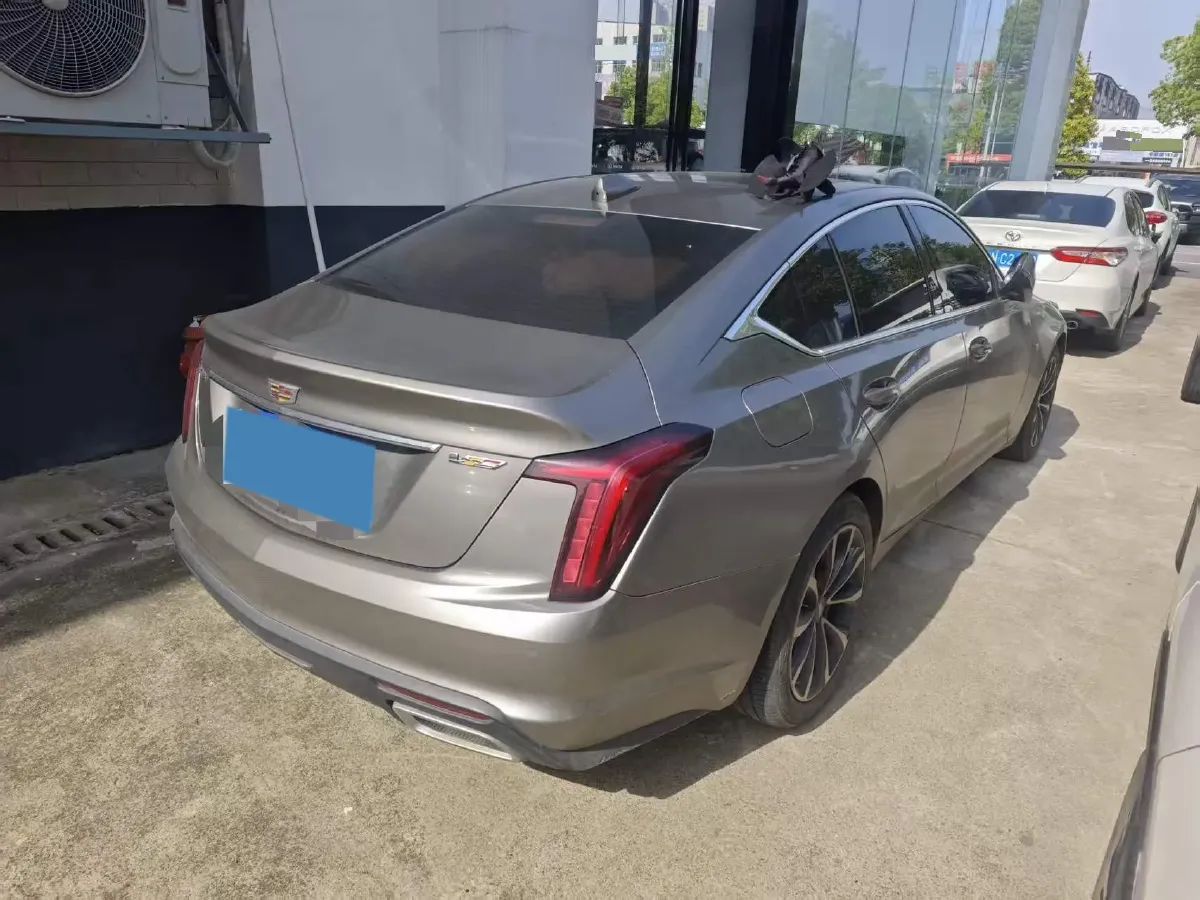 2022 Cadillac CT5 2.0T 237HP L4 10AT,autocango,china used car exporter,china ev exporter,chinese used car exporter,chinese used ev exporter