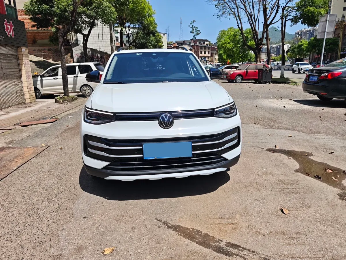2026 Volkswagen Tharu 1.5T 160HP L4 7DCT,autocango,china used car exporter,china ev exporter,chinese used car exporter,chinese used ev exporter