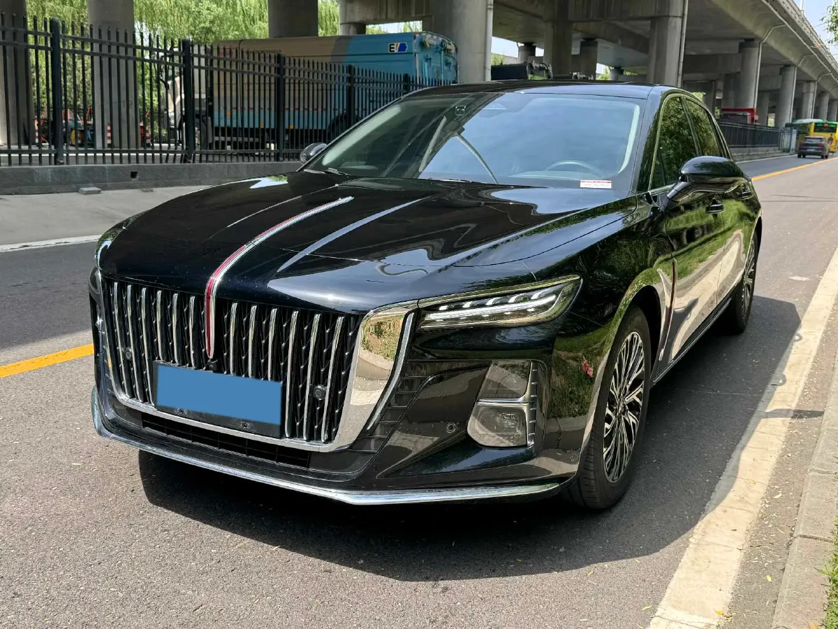 2024 HongQi H5 2.0T 224HP L4 8AT,autocango,china used car exporter,china ev exporter,chinese used car exporter,chinese used ev exporter