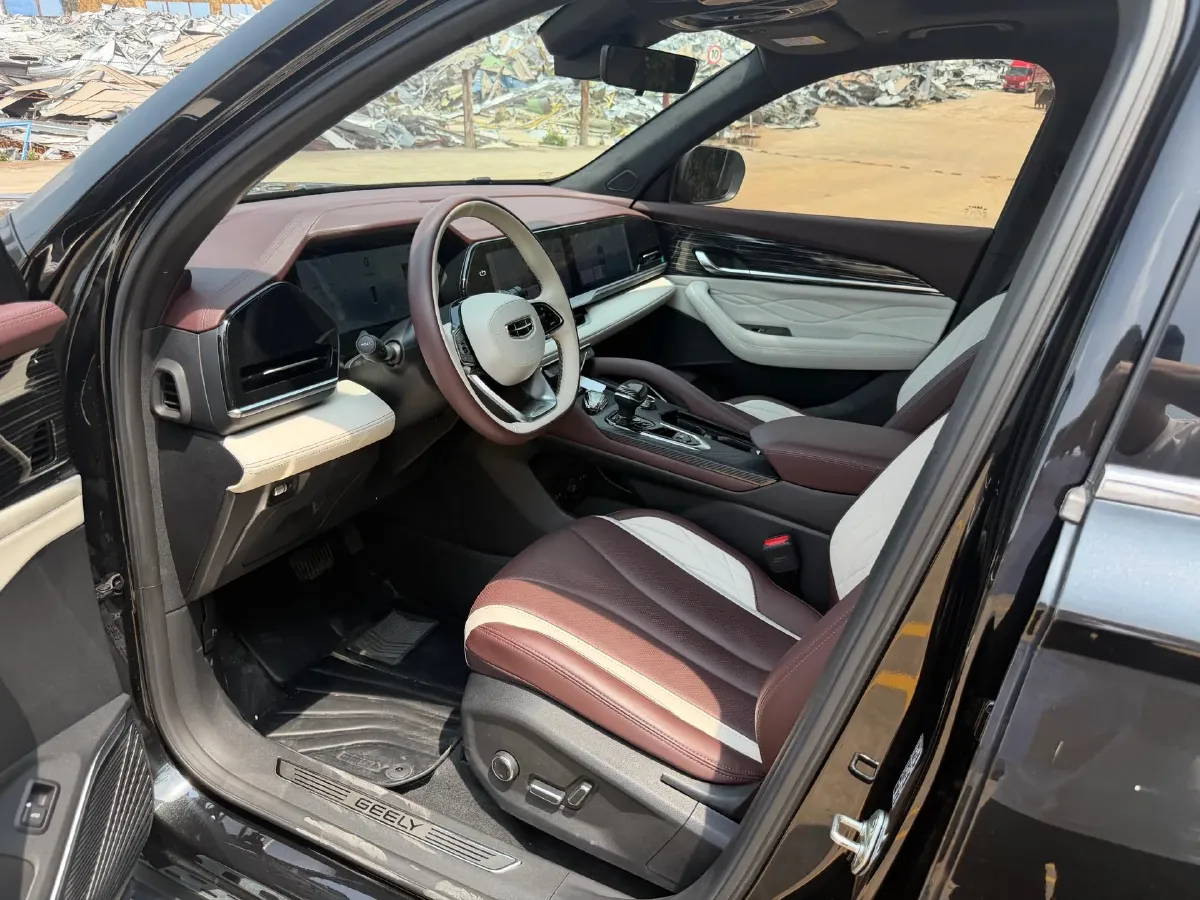 2024 Geely Monjaro 2.0T 238HP L4 8AT,autocango,china used car exporter,china ev exporter,chinese used car exporter,chinese used ev exporter